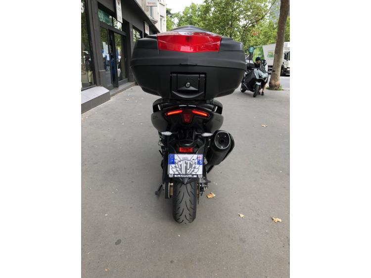 YAMAHA XP T-MAX 560 TECH MAX