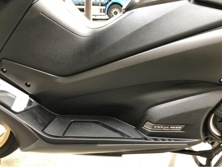 YAMAHA XP T-MAX 560 TECH MAX