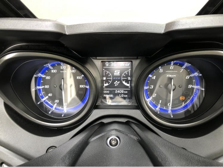 YAMAHA XP T-MAX 560 TECH MAX