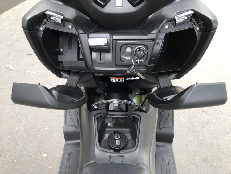 SUZUKI BURGMAN 400 ABS TCS