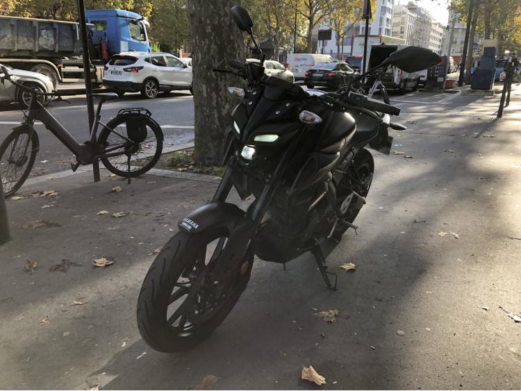 YAMAHA MT-125 ABS