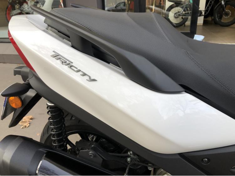 YAMAHA TRICITY 300 GARANTIE 05/2030