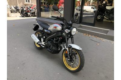YAMAHA XSR 125 Legacy