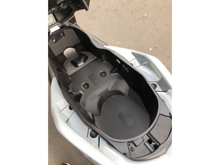 YAMAHA XMAX 125 TECH MAX+ GARANTIE 06/2030