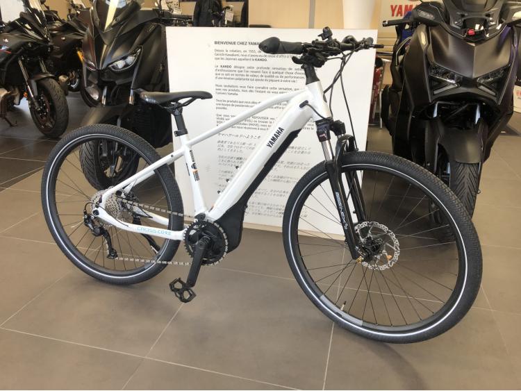 YAMAHA CROSSCORE RC (S)