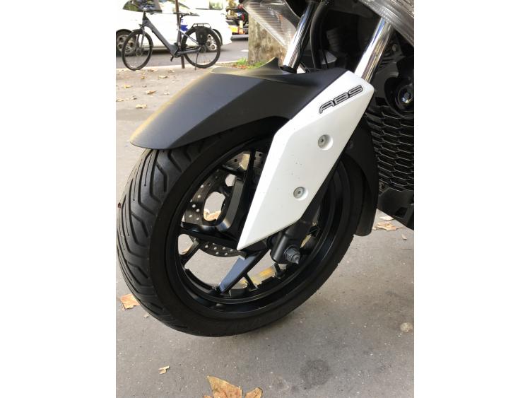 YAMAHA XMAX 300 ABS