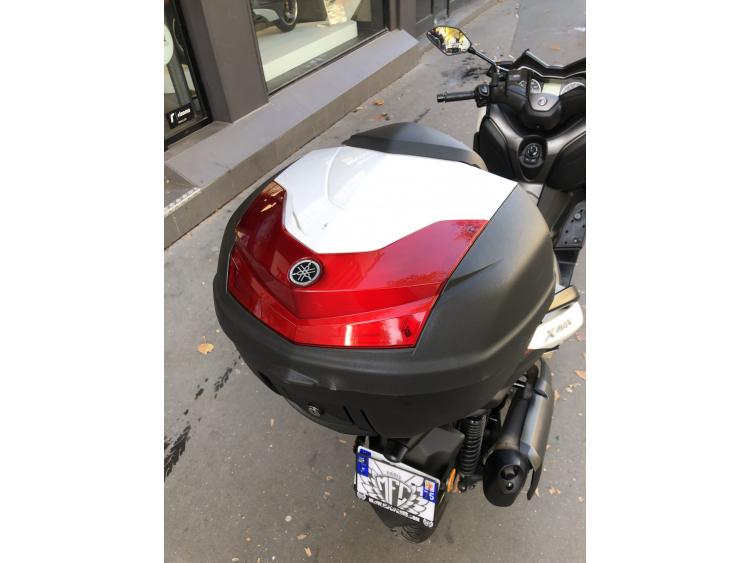 YAMAHA XMAX 300 ABS